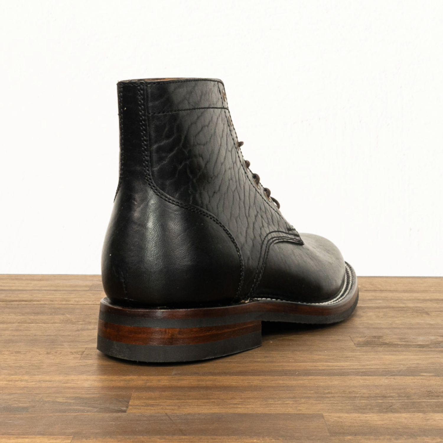 Lisbon Stitchdown - Black Rustic Horsebutt