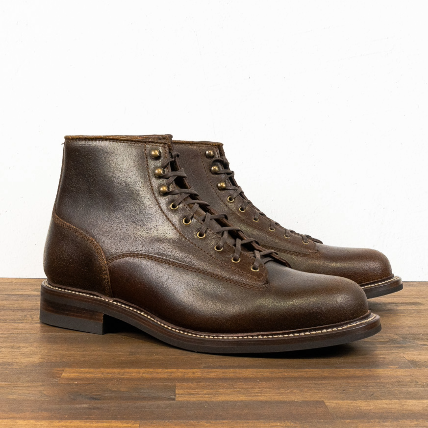 Carver - Cinnamon Waxed Flesh